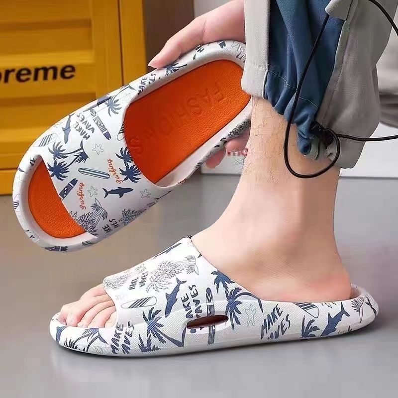 Men's Summer Outdoor Trendy Non-Slip Indoor Home Soft Sole Couple Slippers with a Stepping-On-Clouds Feel