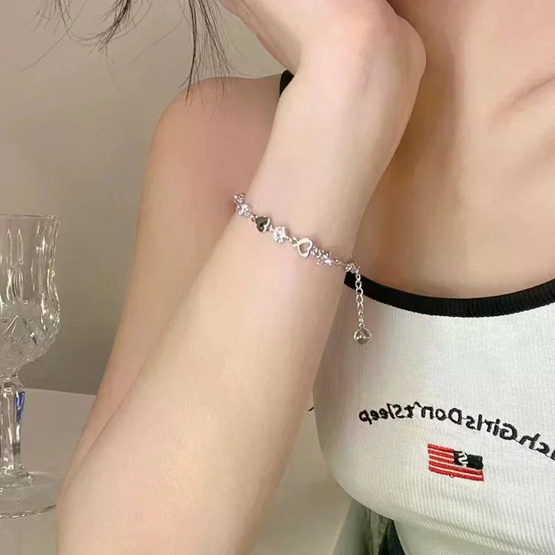 Fashion Heart Zircon Bracelets For Women Girls Sweet Sparkling Charm Bracelet Delicate Chain Bracelet Fine Jewelry Gifts