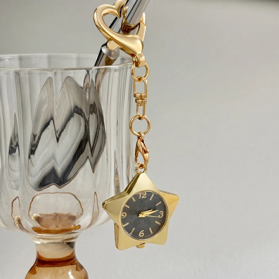 Wrist Watch for Ladies - Star Dial Heart Hook Keychain Watch