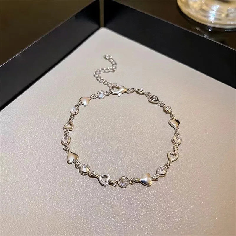 Fashion Heart Zircon Bracelets For Women Girls Sweet Sparkling Charm Bracelet Delicate Chain Bracelet Fine Jewelry Gifts