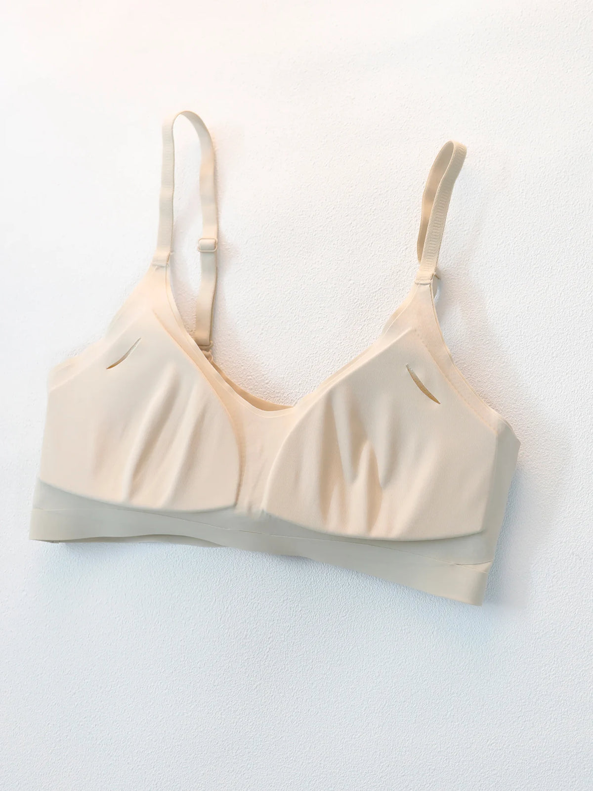 Soft Support Seamless Underwear Comfortable Gathering No Steel Ring Collection Light Thin Breathable Bra Style
