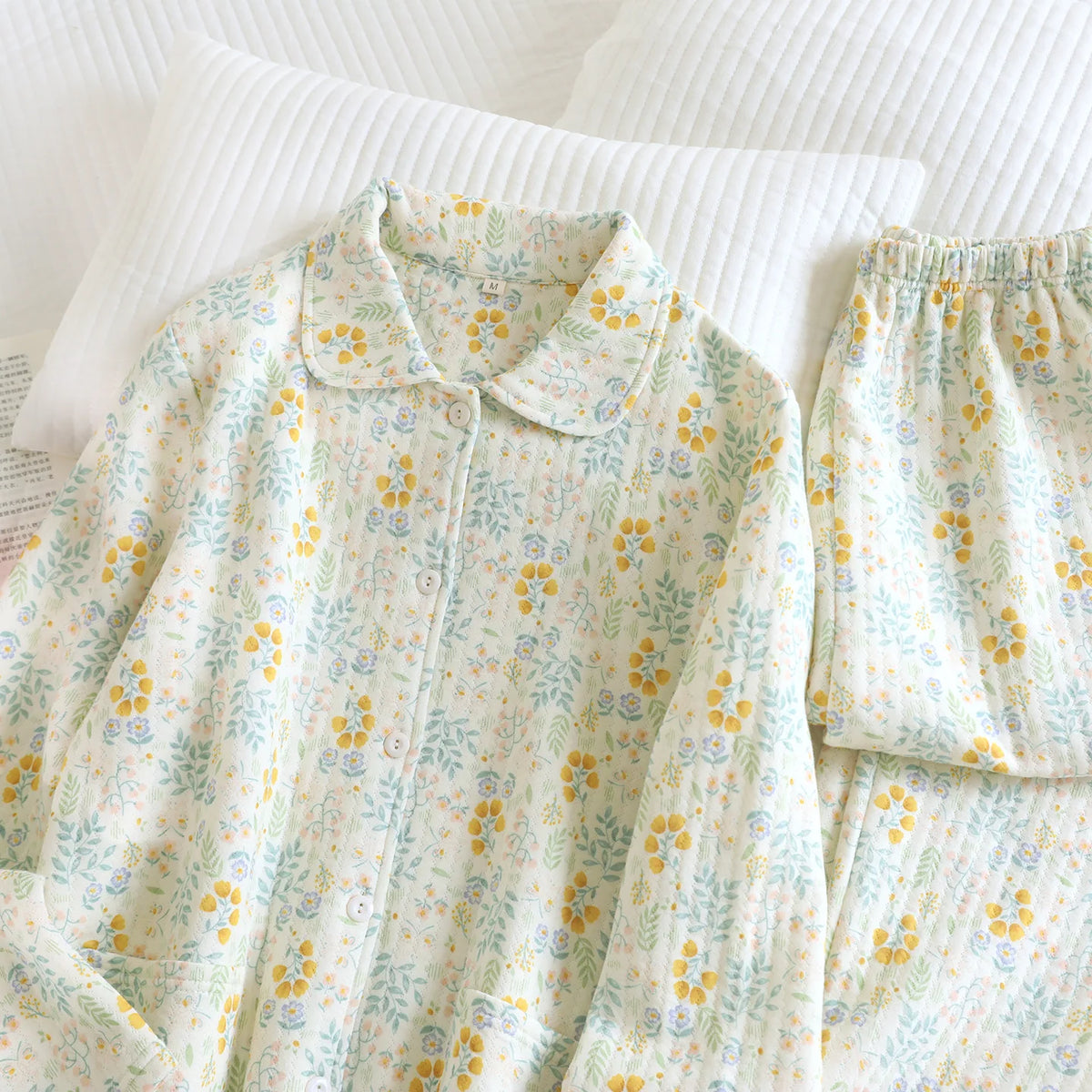 Women's Cotton Padded Air Layer Pure Cotton Home Clothes Lapel Long Sleeved Pants Sleepwear Autumn and Winter New Women Clothing
