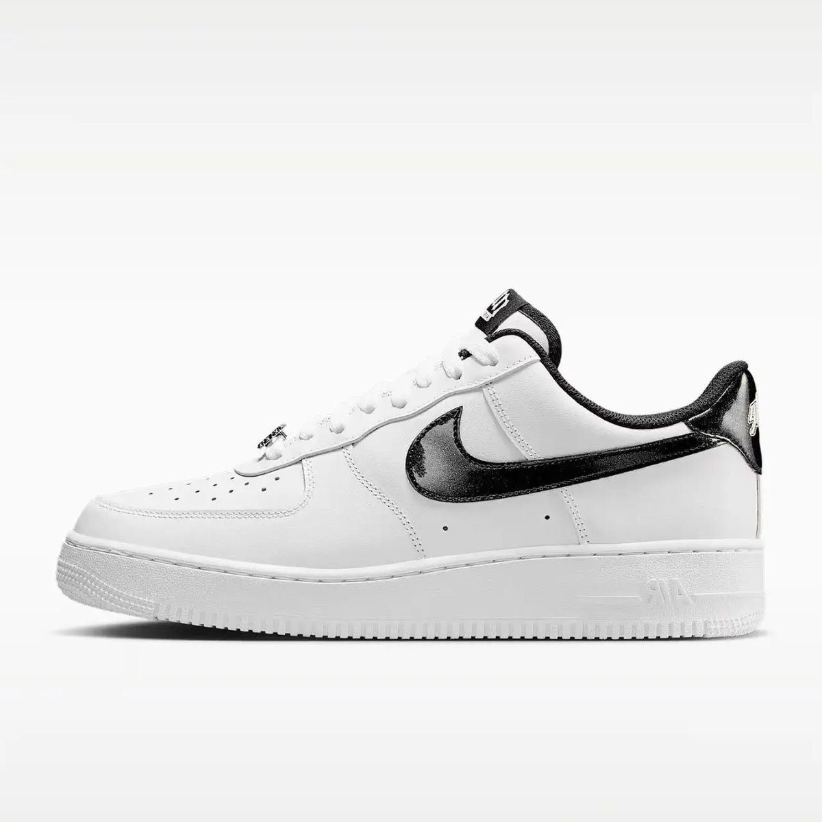 Nike classic black and white textured Air Force 1 low-top versatile casual sneakers HF2898-101