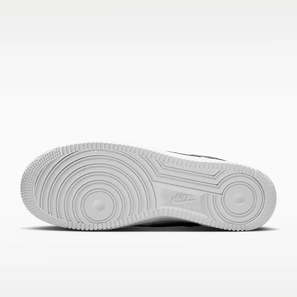 Nike classic black and white textured Air Force 1 low-top versatile casual sneakers HF2898-101