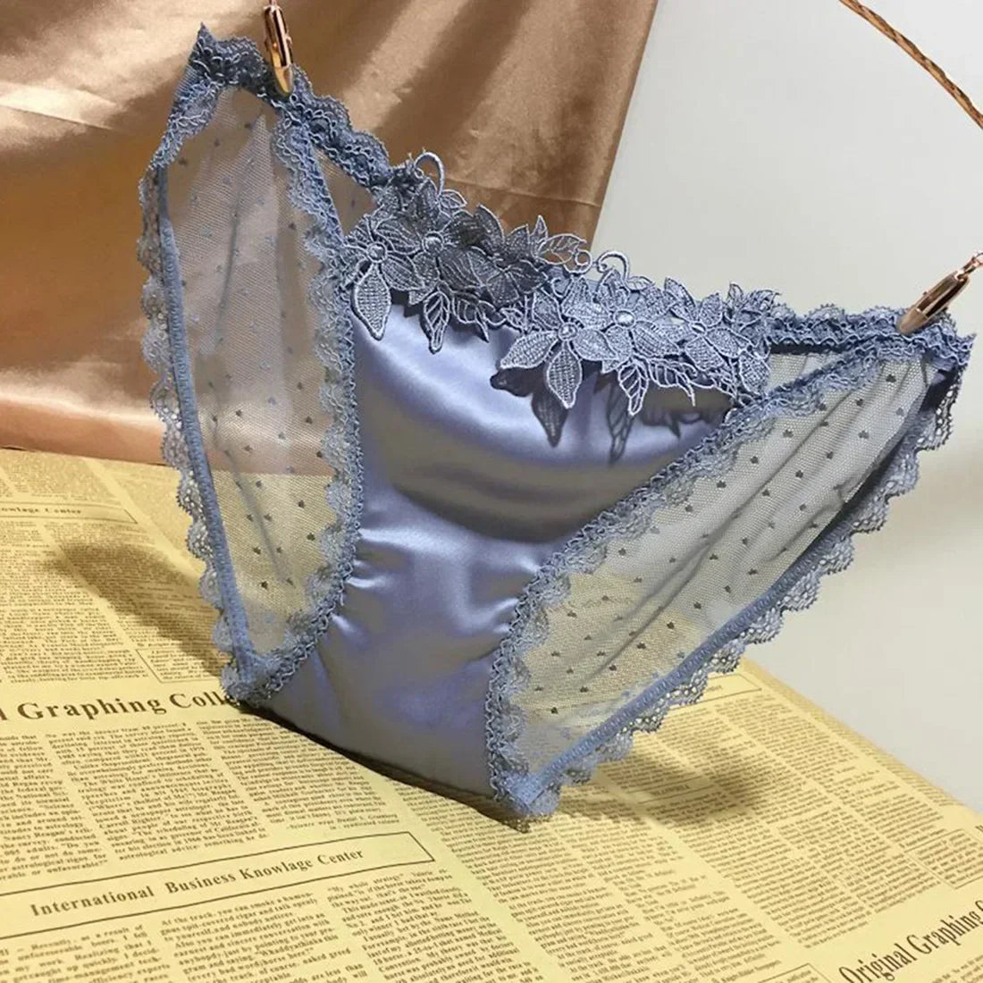 Lisette Embroidered Lace Low-Rise Briefs